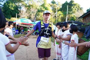 BIB: 2846
                            <button type="button" onclick="openModal(18985900)" class="btn btn-primary btn-sm float-right btn-popup" data-toggle="modal" data-target=".modal-high-quality">
                        <i class="fas fa-shopping-cart"></i> Add to Cart
                    </button>
                                            <button type="button" onclick="isThisMe(18985900, true)" class="btn btn-success btn-sm float-right btn-popup btn-isme hidden" data-toggle="tooltip" data-placement="bottom" title="นี่คือรูปของคุณใช่ไหม คลิกที่นี่เพื่อเอาเข้าอัลบั้ม">
                        <i class="fas fa-plus"></i> Add to album
                    </button>
                    <button type="button" onclick="isThisMe(18985900, false)" class="btn btn-warning btn-sm float-right btn-popup btn-isnotme hidden">
                        <i class="fas fa-ban"></i> Remove from album
                    </button>